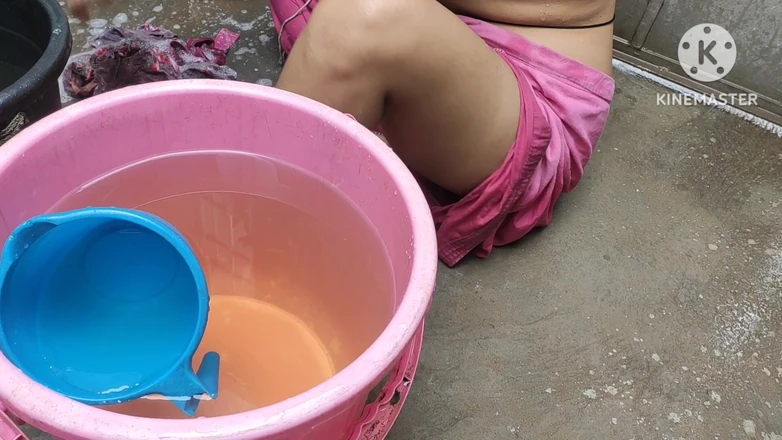 Anita yadav: Hot Bhabhi Ji Bathroom