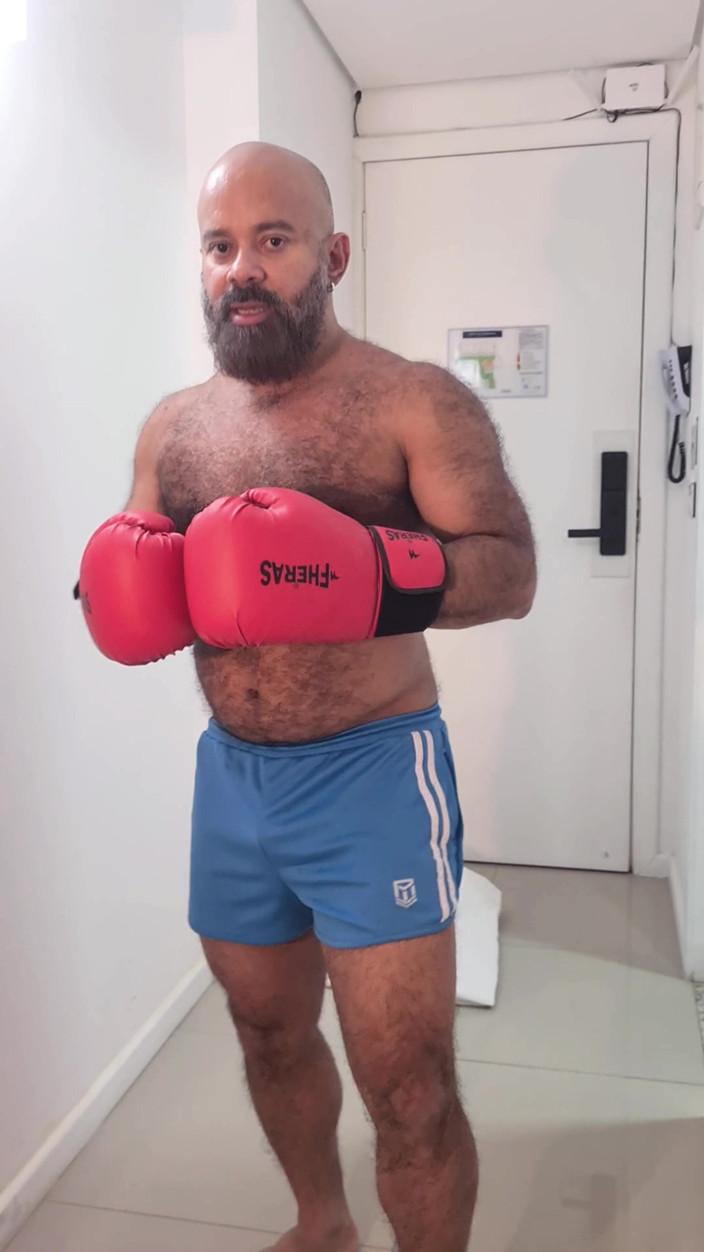 Punchbagplz: (surové video) POV Naughtybearbr Vs You
