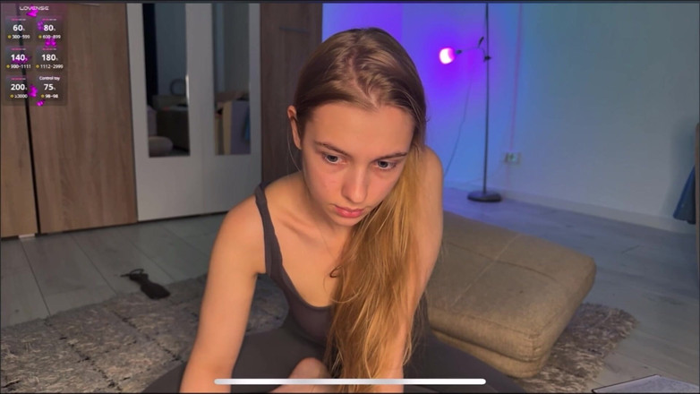 JuiceLussie: Finally Fingering Tight Anal in Doggystyle