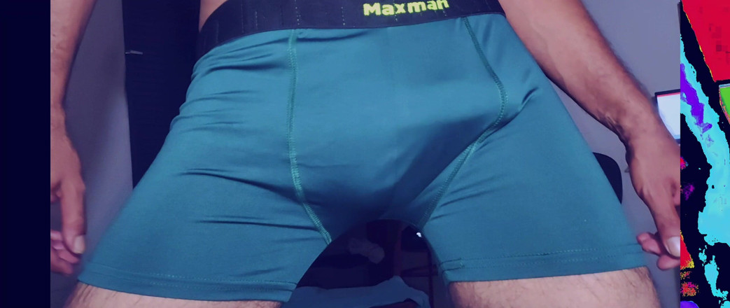 Stink HairyMale: Yeni Briefs'in Test Edilmesi