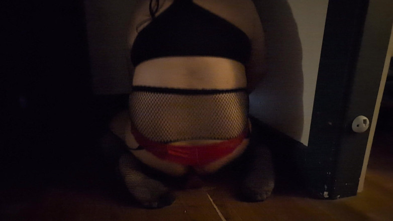 Tongue Lashor 69: Noc Mistress 02