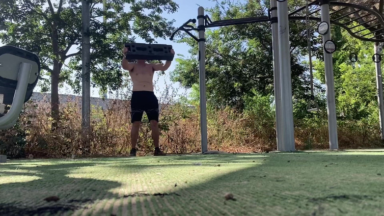 Alex Igogo: Alex Art