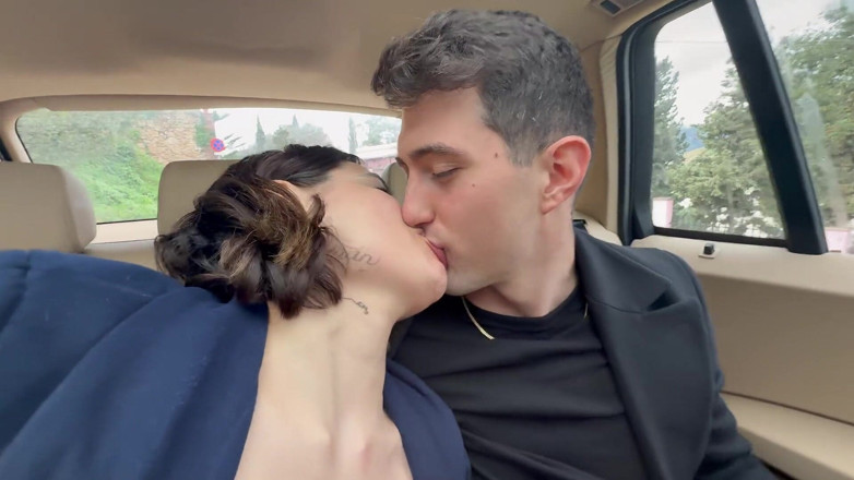 Valentino Roca TV: The Chauffeur Is Invited to a Threesome of a Couple...
