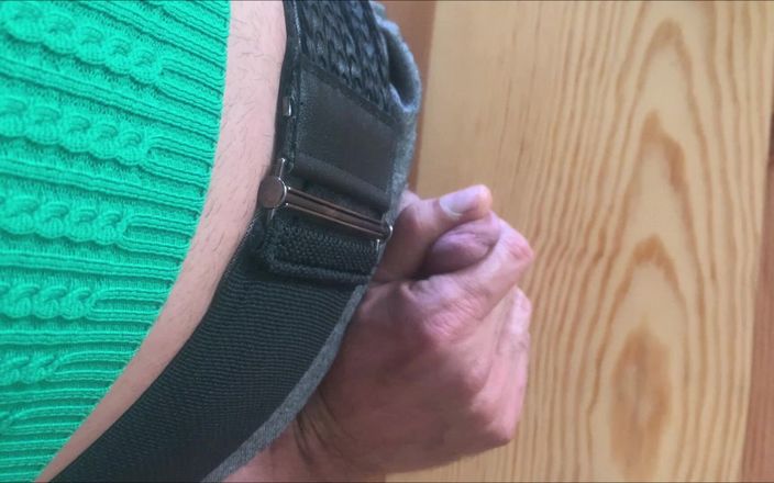 cd_aysemmm: Myślę, że moja szkolna spódnica jest za krótka