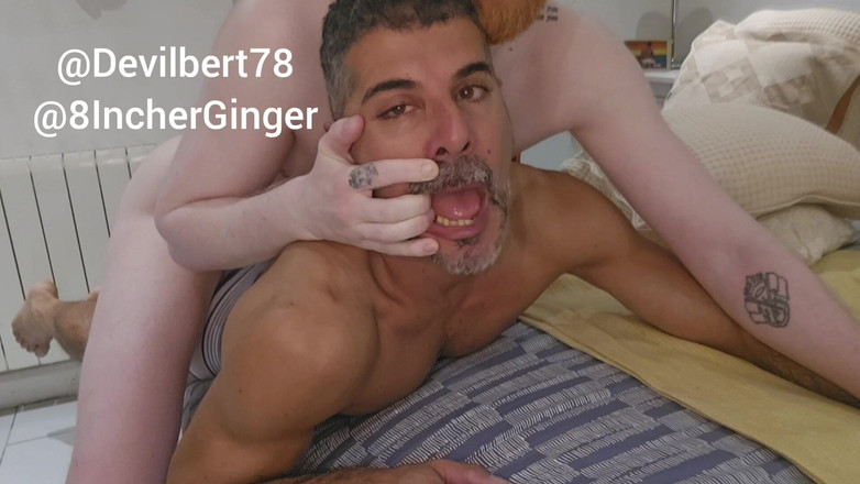 8IncherGinger: 8 polegadas, arruinando o rabo grande