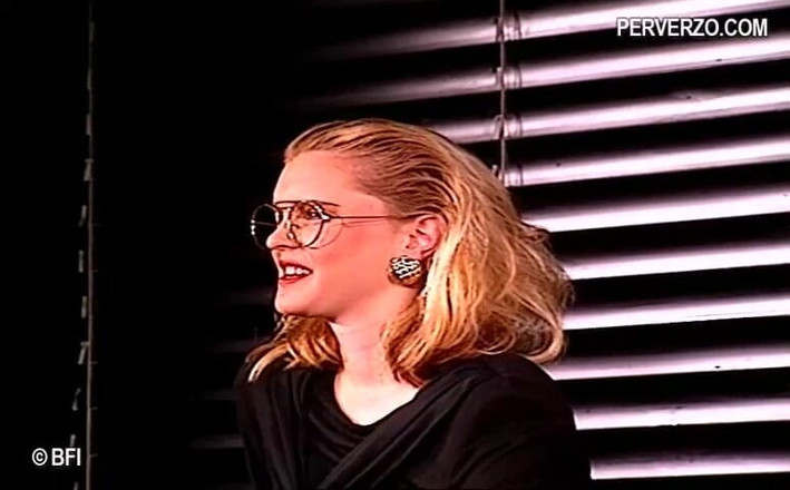 No depth limit for her pussy and ass: Mevrouw marathon deel 5