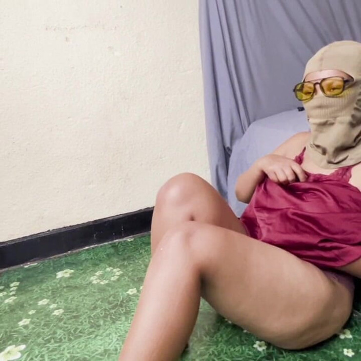 Jocci lena: Zum ersten mal zu kommen