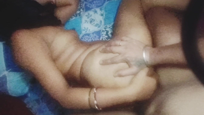 Jose Rodriguez: Симран жестко трахается.