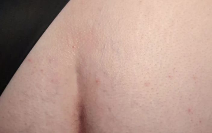 EvStPorno: Saya mengongkek isteri saya di bilik ibu bapanya. Sudut pandangan...