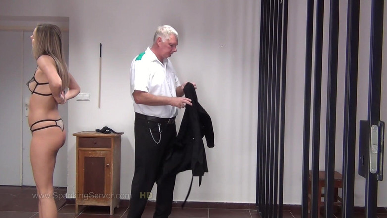 Spanking Server: Kate Bare Back Whip 44234