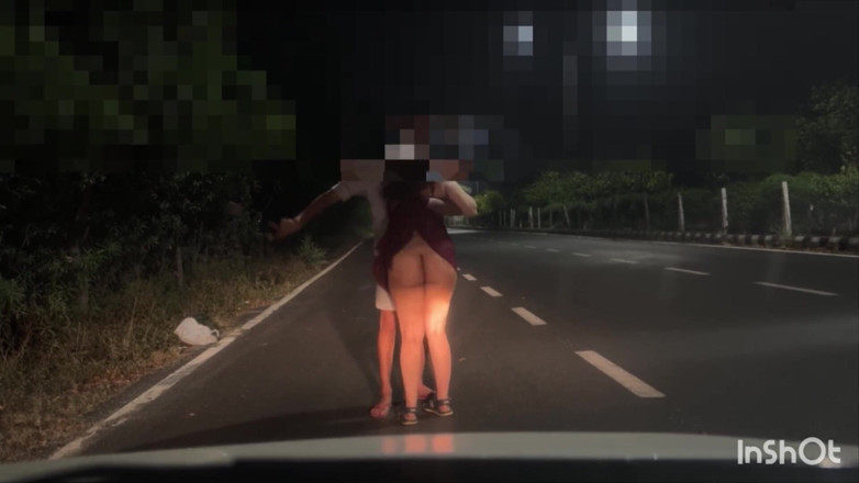 Indian Couplexx: ホットBhabhiクソ見知らぬ人を道路で