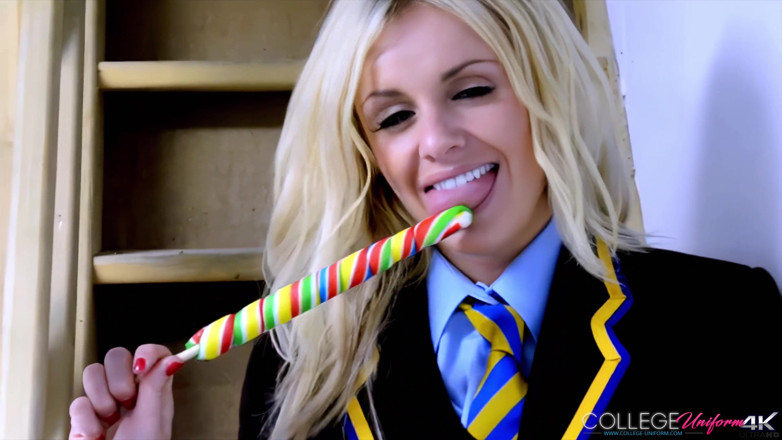 College Uniform: Amy Green ile lollytasic