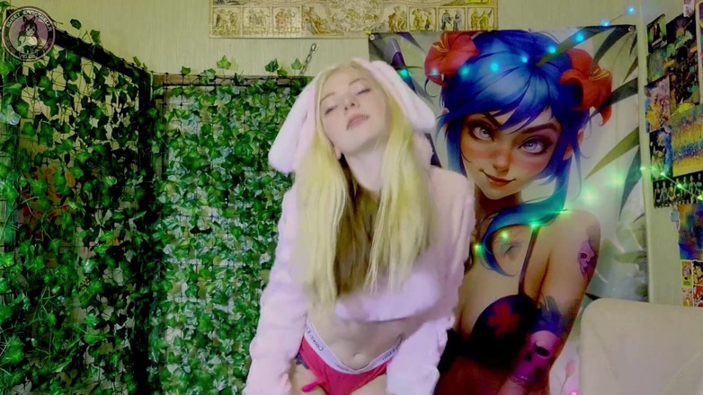 Sweet Sansarella: Danse Du Lapin Et Pipe