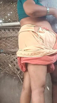 Bini Tamil Dengan Seks Outoor Hasband