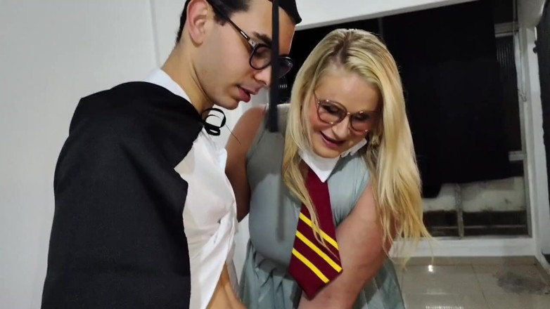 Tiffany Montavani: Entiado Didn't Go to Graduation Party to Put His Tiny...