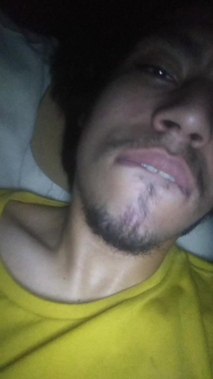 AlexAlejandro13: Bàn tay nóng bỏng