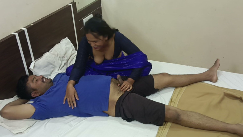 Horny Indian Couple: Indian Wife Kavita After-dark Marathi Romantic Sex