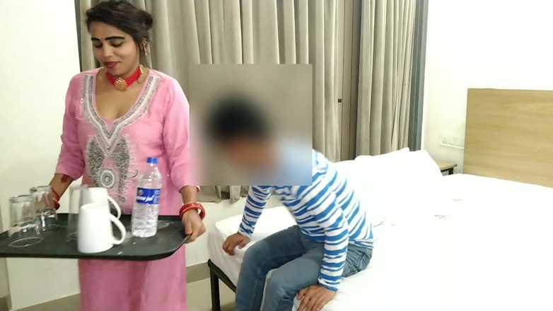 Zoyafast1: La femme de ménage avait l’habitude de travailler pour le...