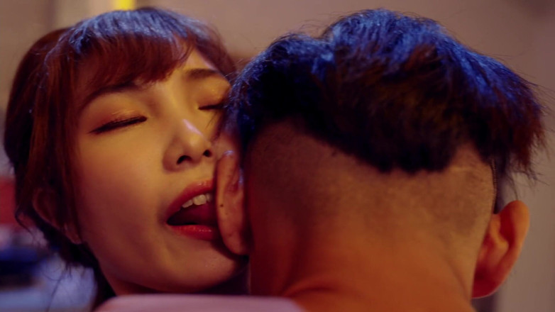 Asian Milfs n Teens: Lusty Chinese girlfriend suck off her boyfriend - Perv Milfs n...