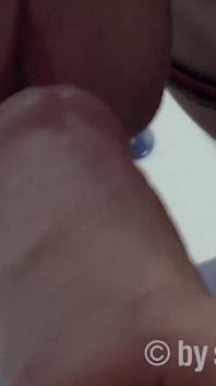 Asian girl Stacy likes to show her Asian cunt
