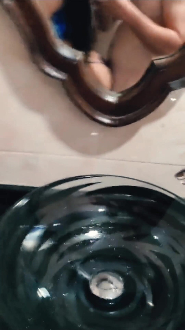 Egyptian taboo clan: Der Skandal von Sharmota, arabische Ägypten-Sekretärin, wird von einem berühmten ägyptischen Anwalt...