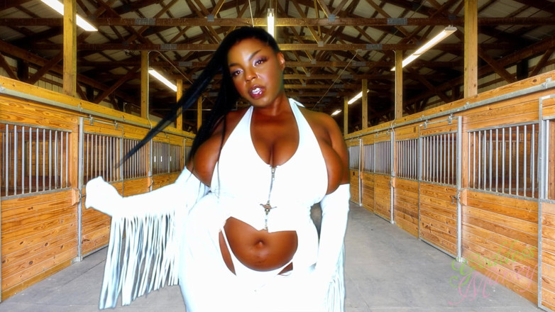Goddess Marley: ถูกสร้างมาเพื่อกินน้ําแตก!