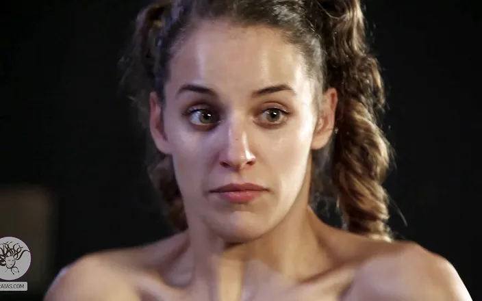 Graias Studio: Nikes returns - breast whipping - part 3
