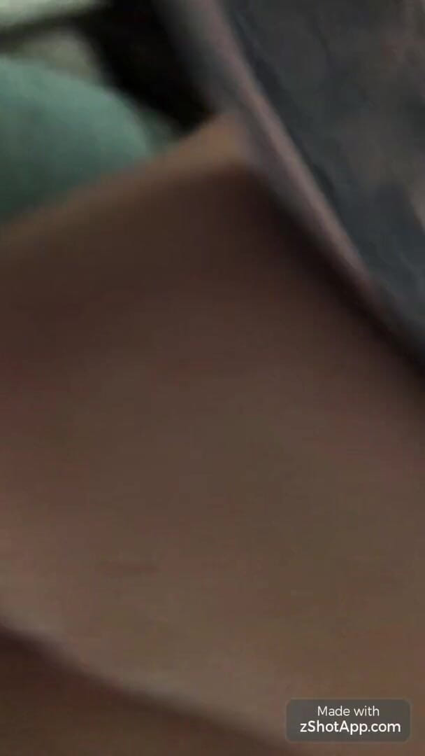 MzKiTTy91: 거대한 자지 백샷으로 보지를 파괴하는 Pawgs 보지