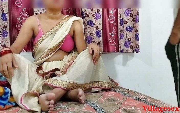 Villagesex91: Hushband arkadaşıyla sari içinde yerel evli kadın