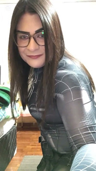 Seductive, Submissive, Big-bootied Trans Woman Wants to Fuck