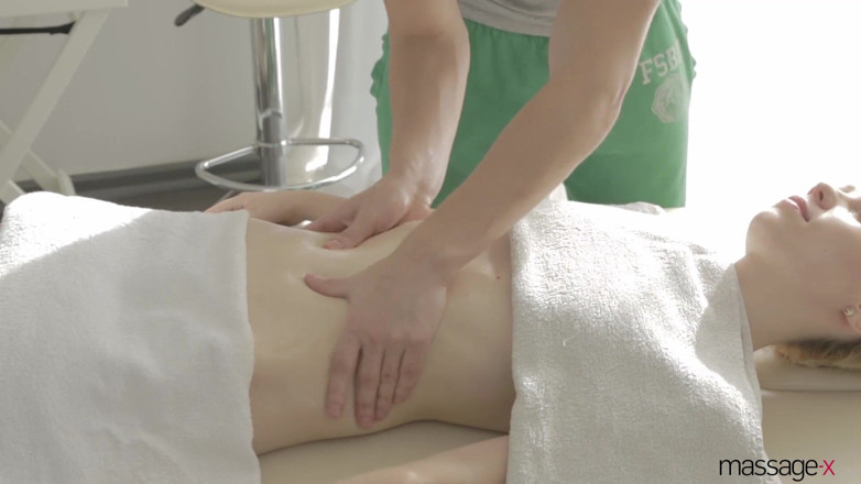 Massage X: Массаж выходного дня приводит к сексу