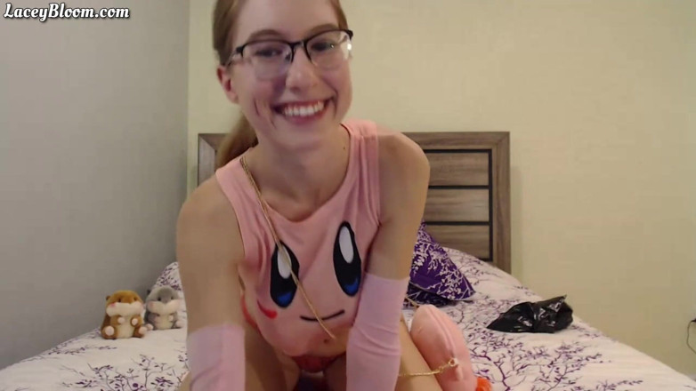 Lacey Bloom: Show en direct : Costumes d’Halloween 2019 26 : 59