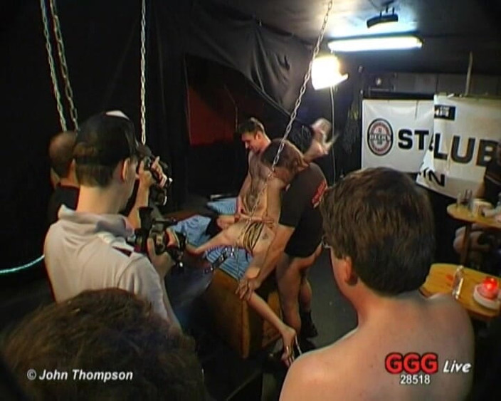 GGG John Thompson OLD STYLE: Ggg - 现场群交派对 - adina和多个男人做爱并被颜射