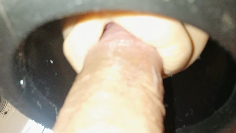 Lov2selfsuck: Cận cảnh xuất tinh