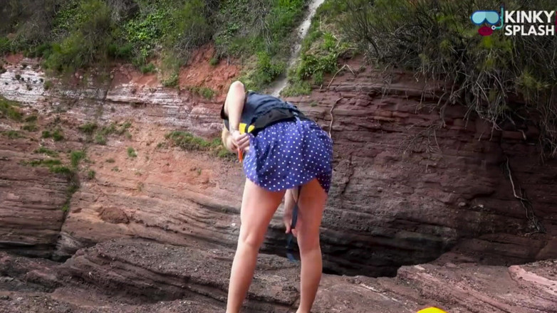 UKCuteGirl Lucy Lauren: Escolhendo o colete salva-vidas mais sexy para se molhar