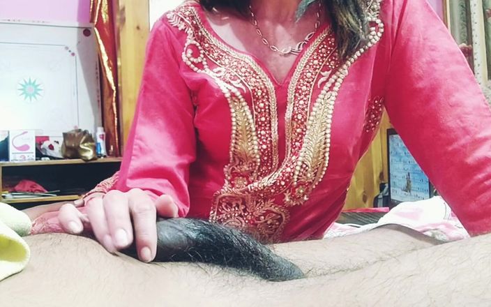 Bolly Karma: Mann gibt einem schönen mädchen jeden zentimeter seines schwanzes und...