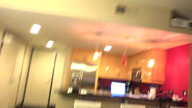 ATK Fans (Girlfriends): Virtual vacation in las vegas with jade jantzen part 1