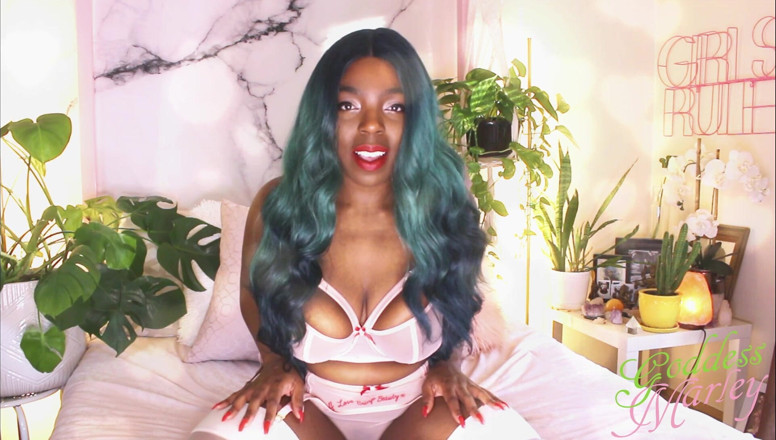 Goddess Marley: Deze (te late) Valentijnsdag je betaalt!
