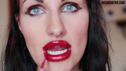Lady Mesmeratrix Official: Pověste se mi na rty
