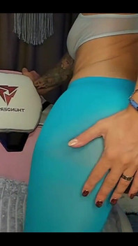 Broken Pantyhose Here Again!