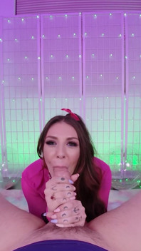 Brenna mckenna servizio di gagging deepthroat