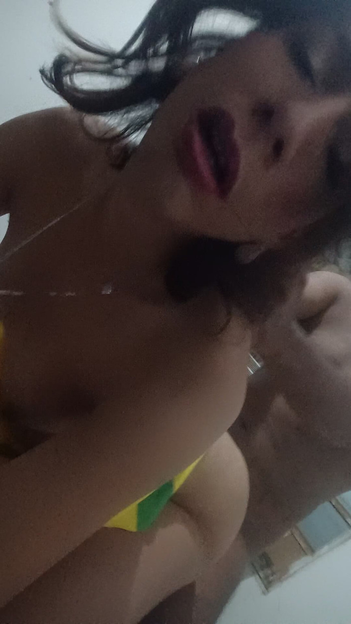 Femboy from Colombia: Ci stiamo godendo in senso positivo