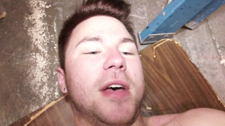 Bareback porn with straight boy: Twinks seksi berkongkek tanpa kondom dan pancut ke dalam oleh...