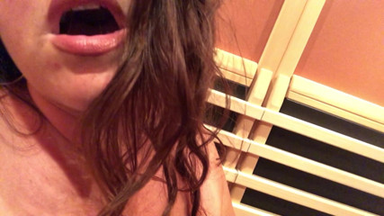 Tanja Tachee: Sauna en el 7o mes