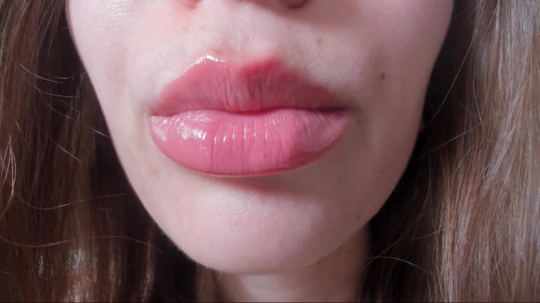 Rarible Diamond: Kissing and Joy