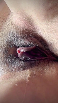 Morning Masturbation of a Teen While at Home Alone