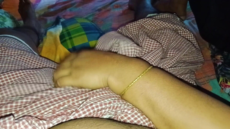 Morjenabb: Desi Kalkata Bhabi Chude Vudar creampie Ber Kore Delam