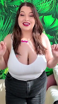 Influencer's Fat Freak-out