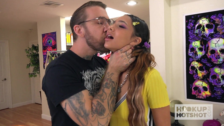 Hookup Hotshot: Exotic teen Kitty Carrera gets hardcore fuck