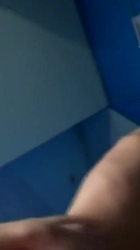 Unsuspecting Italian Women in Dolci Maialone E Giovani Ninfomani a Complete Homemade Video